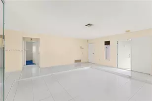 11500 NW 42nd St, Sunrise, FL 33323 - Photo 11