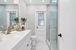 621 E Tropical Way, Plantation, FL 33317 - Photo 19