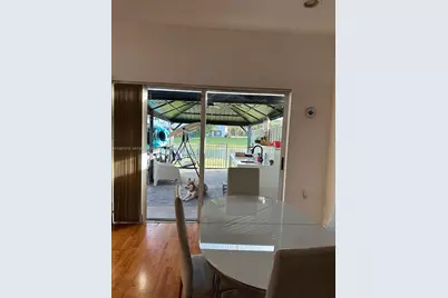 1612 SE 30th St, Homestead, FL 33035 - Photo 7