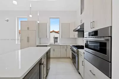 1615 NE 3rd Ct, Fort Lauderdale, FL 33301 - Photo 9