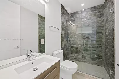 1615 NE 3rd Ct, Fort Lauderdale, FL 33301 - Photo 21