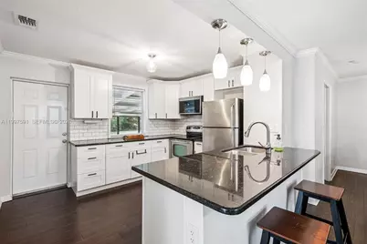 334 W Howry Ave, Other City - In The State Of Florida, FL 32720 - Photo 17