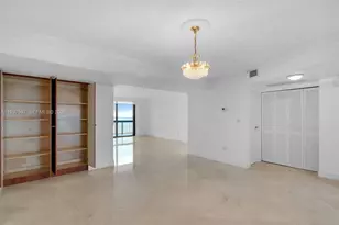 2333 Brickell Ave, Miami, FL 33129 - Photo 9