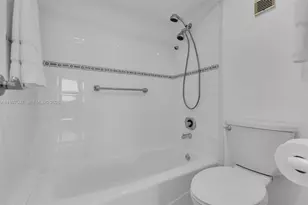 2333 Brickell Ave, Miami, FL 33129 - Photo 25