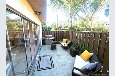 8243 NW 8th Ct #1, Plantation, FL 33324 - Photo 19