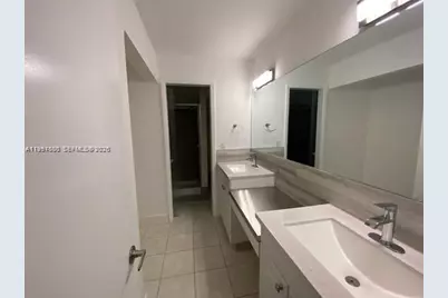 8243 NW 8th Ct #1, Plantation, FL 33324 - Photo 9