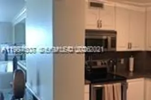 1900 S Ocean Blvd, Lauderdale by the Sea, FL 33062 - Photo 9