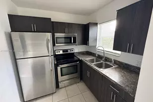 563 NE 65th St, Miami, FL 33138 - Photo 3