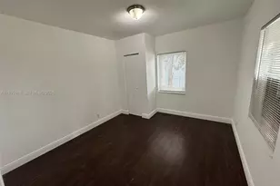 563 NE 65th St, Miami, FL 33138 - Photo 7