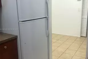 4800 NW 24th Ct, Lauderdale Lakes, FL 33313 - Photo 11