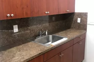 4800 NW 24th Ct, Lauderdale Lakes, FL 33313 - Photo 9