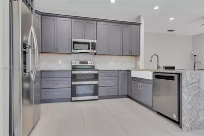 10974 N Danbury Way, Boca Raton, FL 33498 - Photo 5