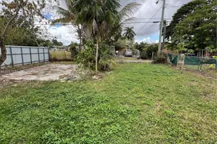 450 NW 4th Ave, Homestead, FL 33030 - Photo 9