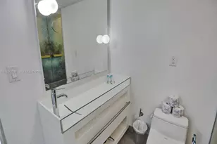 1100 West Ave, Miami Beach, FL 33139 - Photo 17