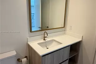 77 SE 5, Miami, FL 33131 - Photo 21