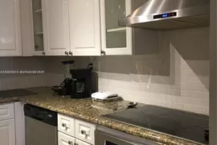 2750 NE 183rd St, Aventura, FL 33160 - Photo 23