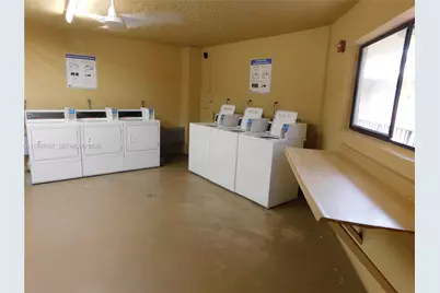 8065 SW 107 Av #321, Miami, FL 33173 - Photo 17