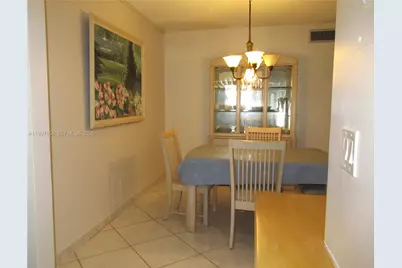 580 Egret Dr #214, Hallandale Beach, FL 33009 - Photo 11