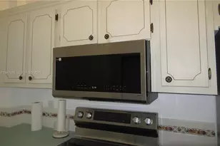 580 Egret Dr, Hallandale Beach, FL 33009 - Photo 17