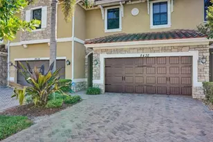 8432 Blue Cove Way, Parkland, FL 33076 - Photo 3