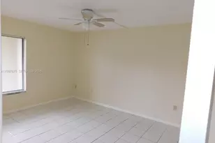 8005 SW 107th Ave, Miami, FL 33173 - Photo 19