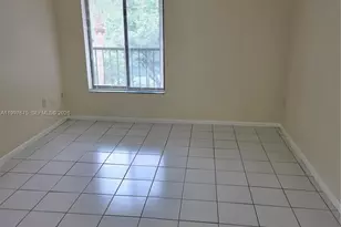 8005 SW 107th Ave, Miami, FL 33173 - Photo 17