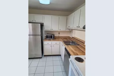 8005 SW 107th Ave #309, Miami, FL 33173 - Photo 3