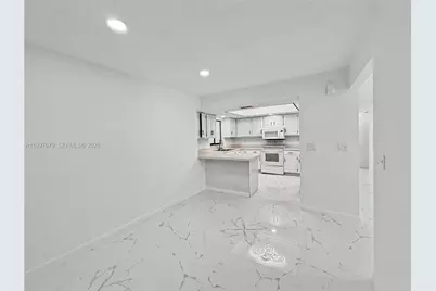 2101 Hibiscus Rd #0, Fort Myers, FL 33905 - Photo 5