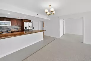 7601 E Treasure Dr, North Bay Village, FL 33141 - Photo 25