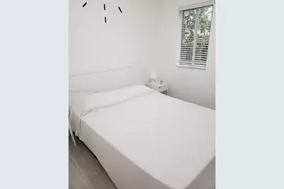 1601 Meridian Ave #105, Miami Beach, FL 33139 - Photo 9