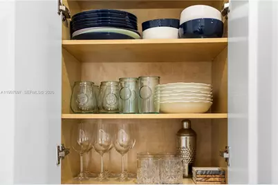 136 NW 26th St #207, Miami, FL 33127 - Photo 17