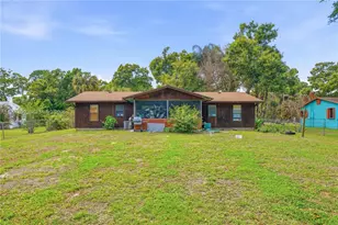 1910 S 34th St, Fort Pierce, FL 34947 - Photo 3