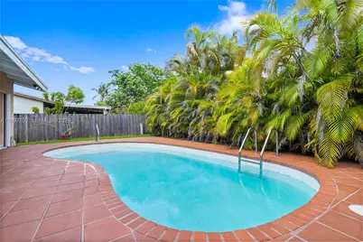 10325 SW 127th Ct, Miami, FL 33186 - Photo 29