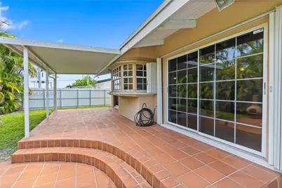10325 SW 127th Ct, Miami, FL 33186 - Photo 43