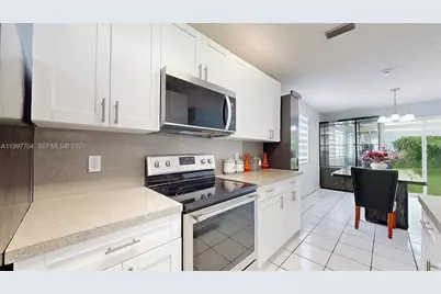 21450 SW 109th Ct, Cutler Bay, FL 33189 - Photo 3