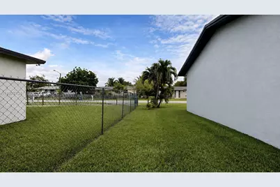 21450 SW 109th Ct, Cutler Bay, FL 33189 - Photo 13