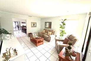 11906 SW 110th St Cir E, Miami, FL 33186 - Photo 3