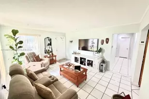 11906 SW 110th St Cir E, Miami, FL 33186 - Photo 5