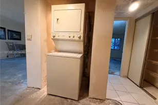 17000 NW 67th Ave, Hialeah, FL 33015 - Photo 19