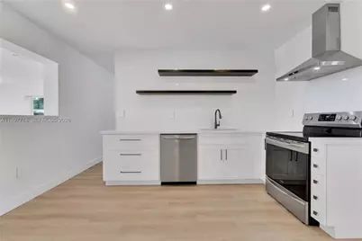 3827 SW 88th Ct, Miami, FL 33165 - Photo 21
