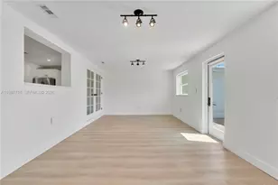 3827 SW 88th Ct, Miami, FL 33165 - Photo 15