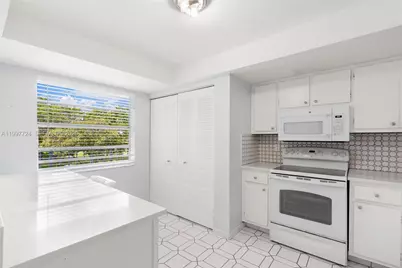 1480 NW 80th Ave #304, Margate, FL 33063 - Photo 7