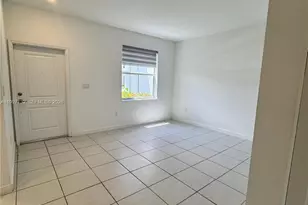 1845 SE 27th Rd, Homestead, FL 33035 - Photo 5