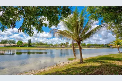 16252 SW 42nd Ter, Miami, FL 33185 - Photo 1
