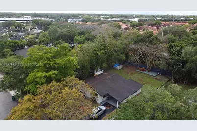 7830 SW 99th St, Miami, FL 33156 - Photo 19