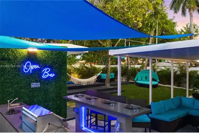 2376 NW 2nd St, Miami, FL 33125 - Photo 31