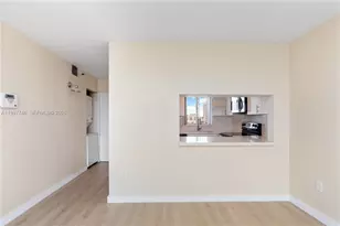 1700 NW N River Dr, Miami, FL 33125 - Photo 13