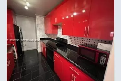 21388 NW 40th Cir Ct, Miami Gardens, FL 33055 - Photo 3