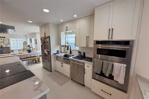 15454 SW 143rd Terrace, Miami, FL 33196 - Photo 7