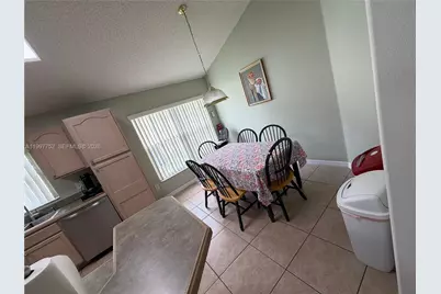2515 La Jolla Trail, Kissimmee, FL 34747 - Photo 9
